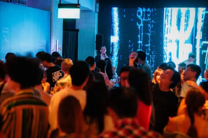The floor at Studio 155 with the LED wall behind